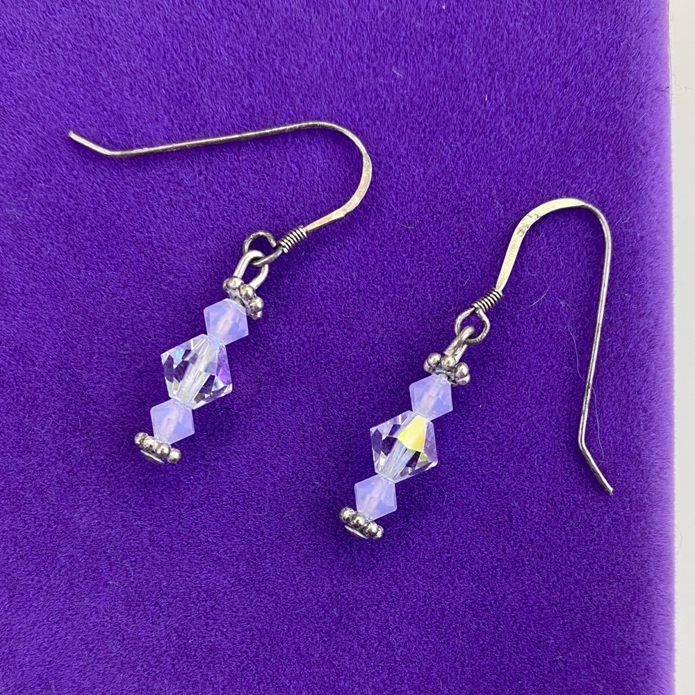 💛 Y2K Sterling Silver Lavender Crystal Drop Earrings – Minimalist Sparkle
